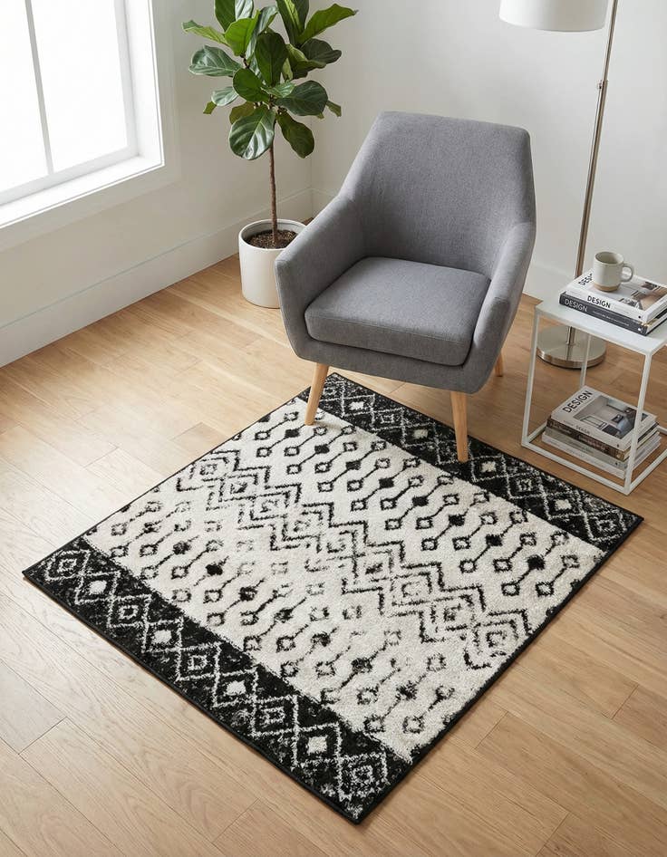 Detail image of 3' x 3' Moroccan Trellis Square Rug