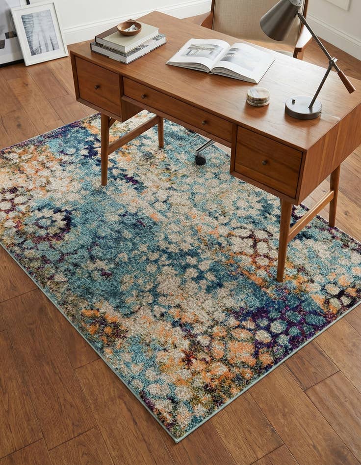 Detail image of 3' 3 x 5' 3 Washable Carnevale Rug