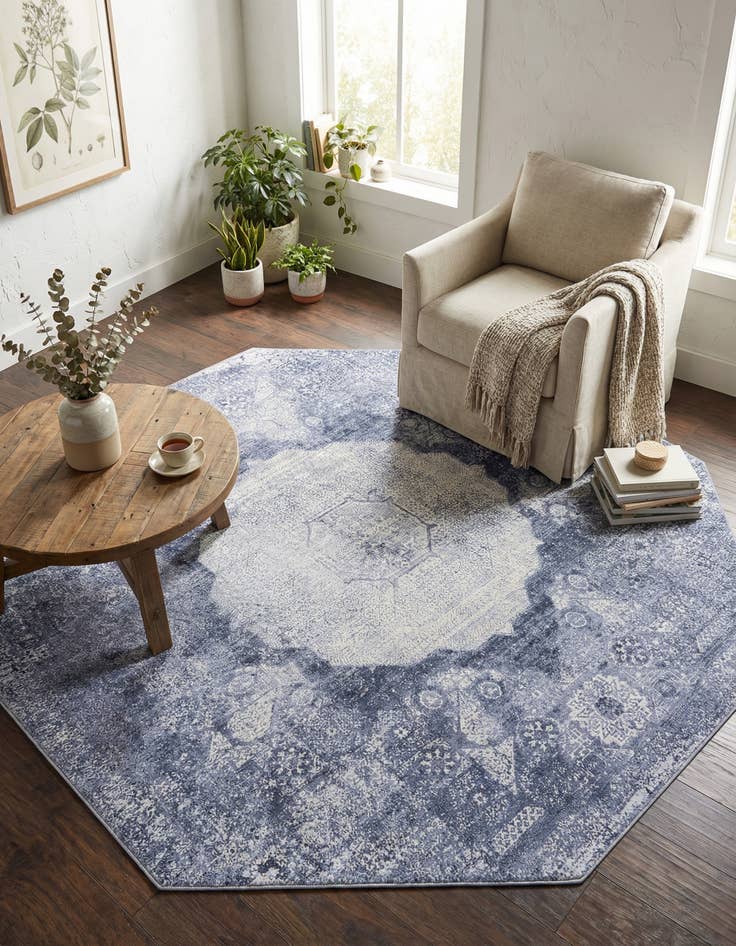 Detail image of 7' 10 x 7' 10  Washable Yara Octagon Rug