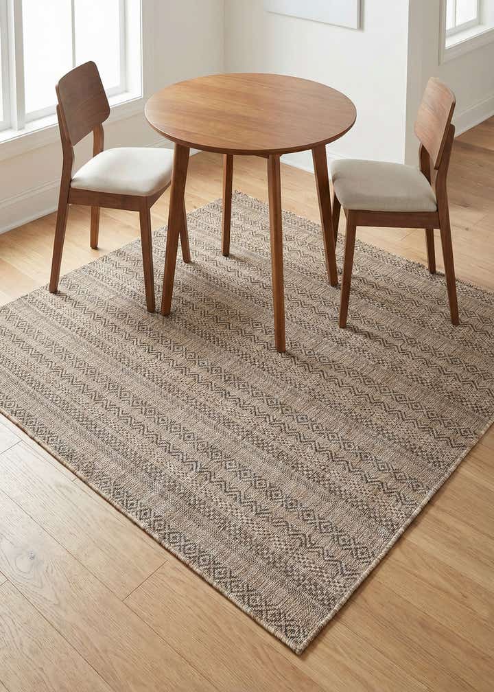 5' 3 x 5' 3 Easy-Clean Striped Indoor / Outdoor Square Rug