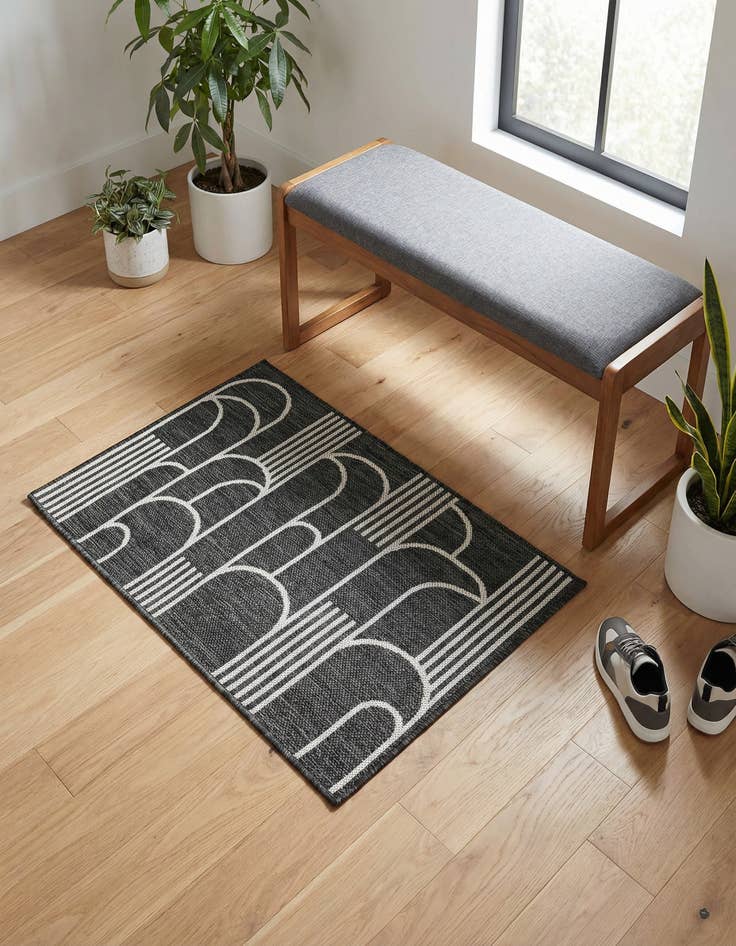 Detail image of 2' x 3' Washable Modern Indoor / Outdoor Rug