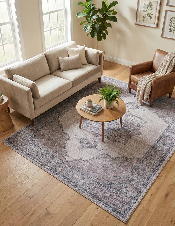 Detail image of 6' x 9'  Washable Mangata Rug