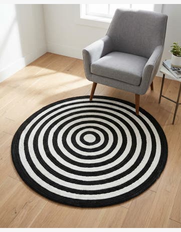 Black and White Easy-Clean Eco Verse Washable Indoor / Outdoor Round Rug