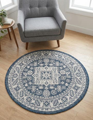 3' x 3' Easy-Clean Aztec Indoor / Outdoor Round Rug