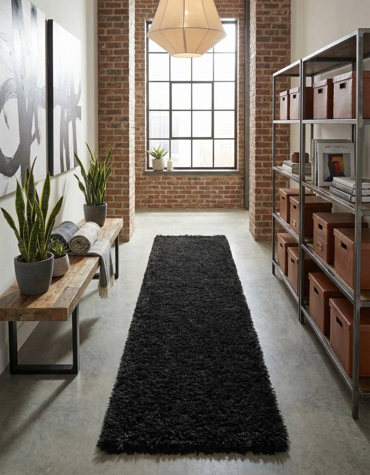 Detail image of 2' 7 x 10' Infinity Shag Runner Rug