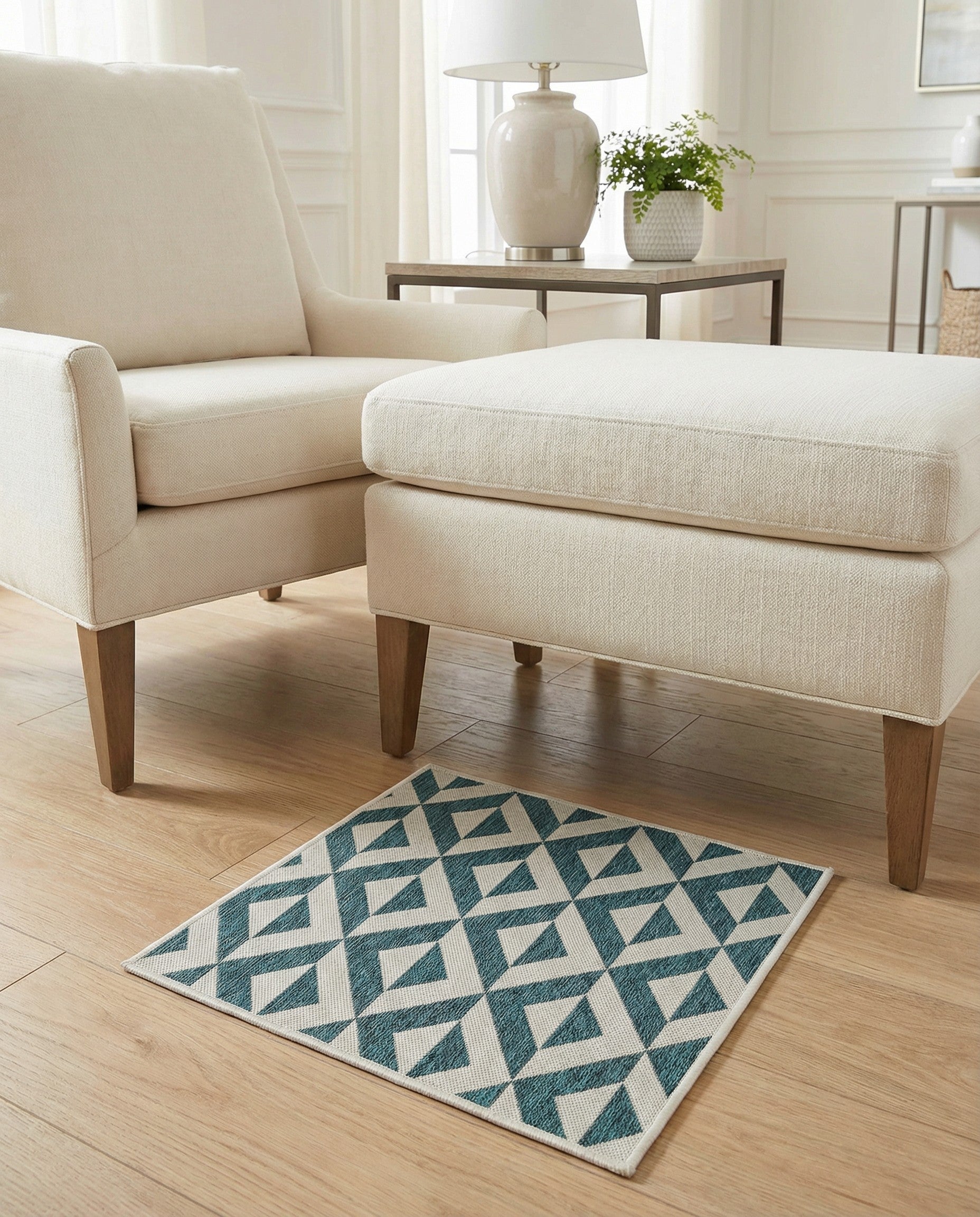 1' 4 x 1' 4 Easy-Clean Jill Zarin Napa Indoor / Outdoor Sample Rug