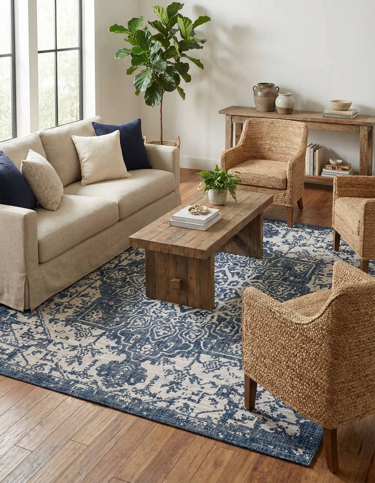 Detail image of 7' 10 x 7' 10 Easy-Clean Jill Zarin Dubai Indoor / Outdoor Square Rug