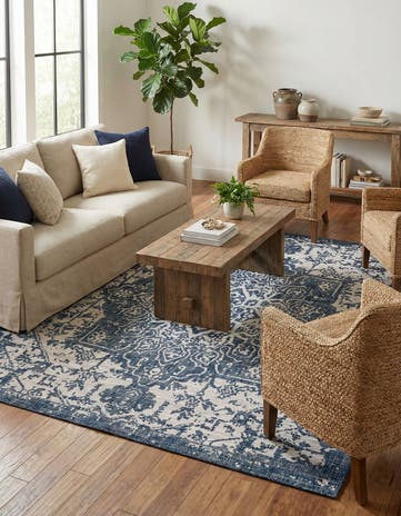7' 10 x 7' 10 Easy-Clean Jill Zarin Dubai Indoor / Outdoor Square Rug