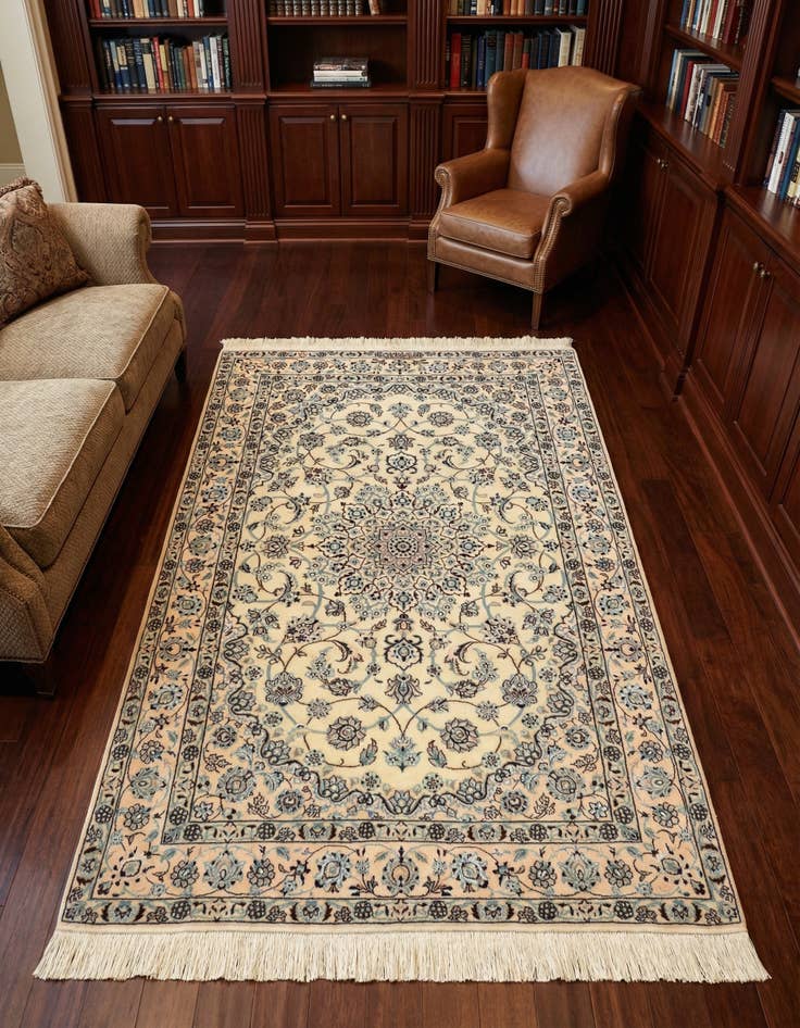 Detail image of 3' 8 x 5' 7 Nain Rug