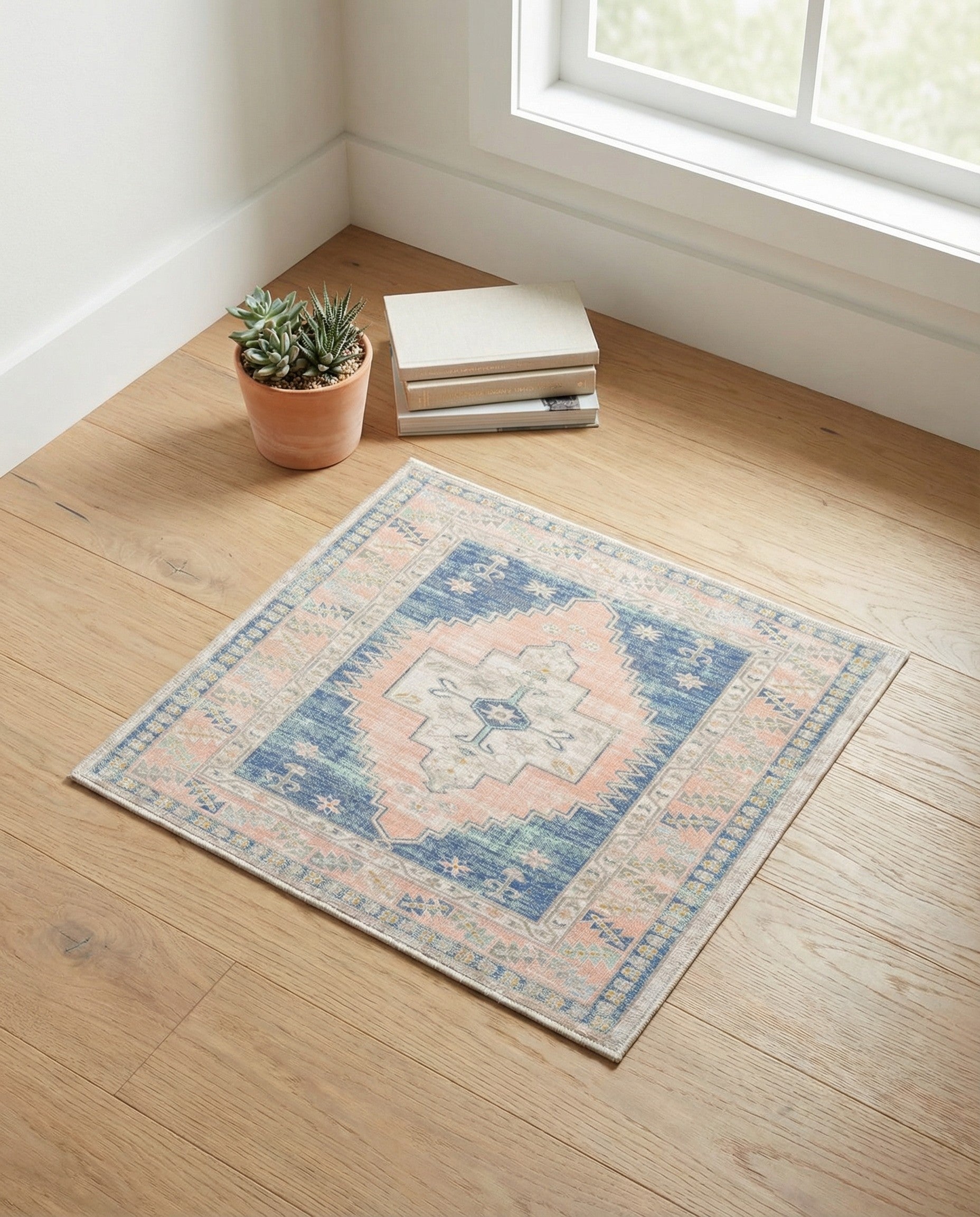 1' 4 x 1' 4 Whitney Sample Rug
