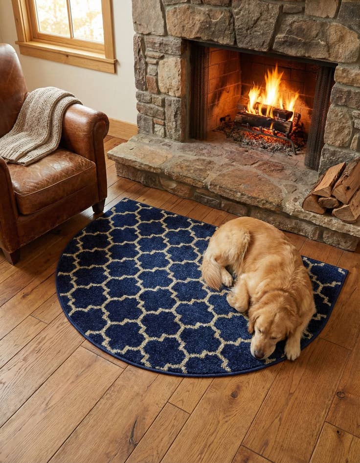 Detail image of 2' 2 x 3' 7 Lattice Hearth Rug