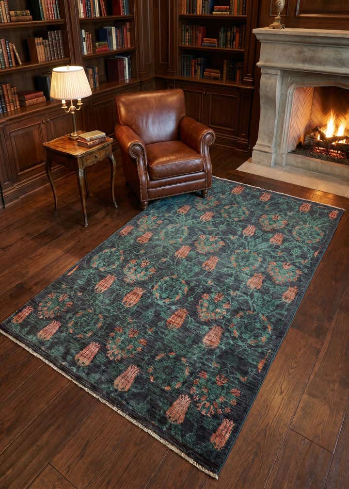 4' 2 x 6' 7 Hand Knotted Ariana Ziegler Rug