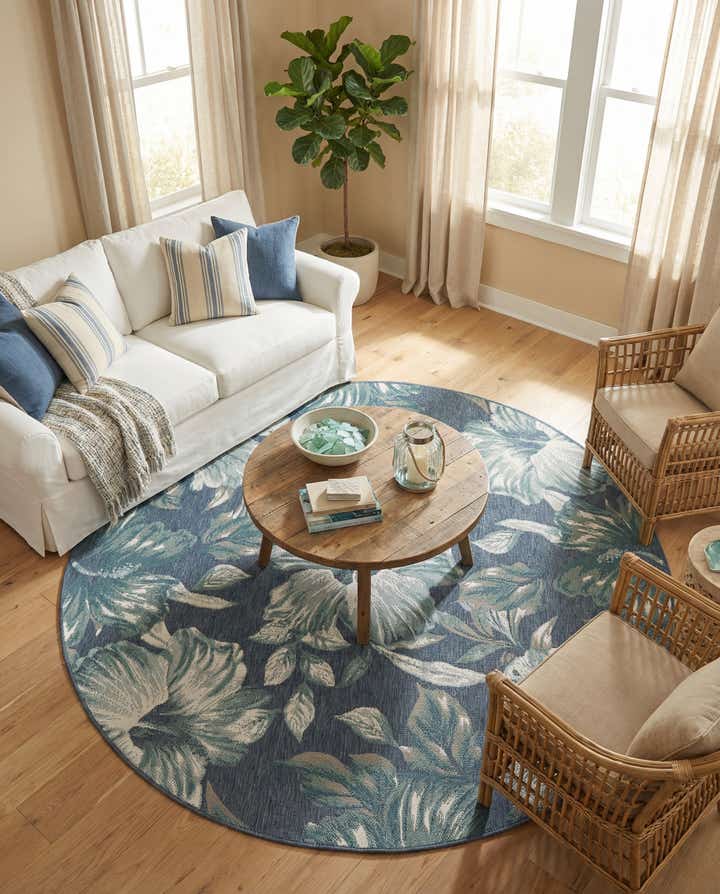 7' x 7' Easy-Clean Coastal Indoor / Outdoor Round Rug