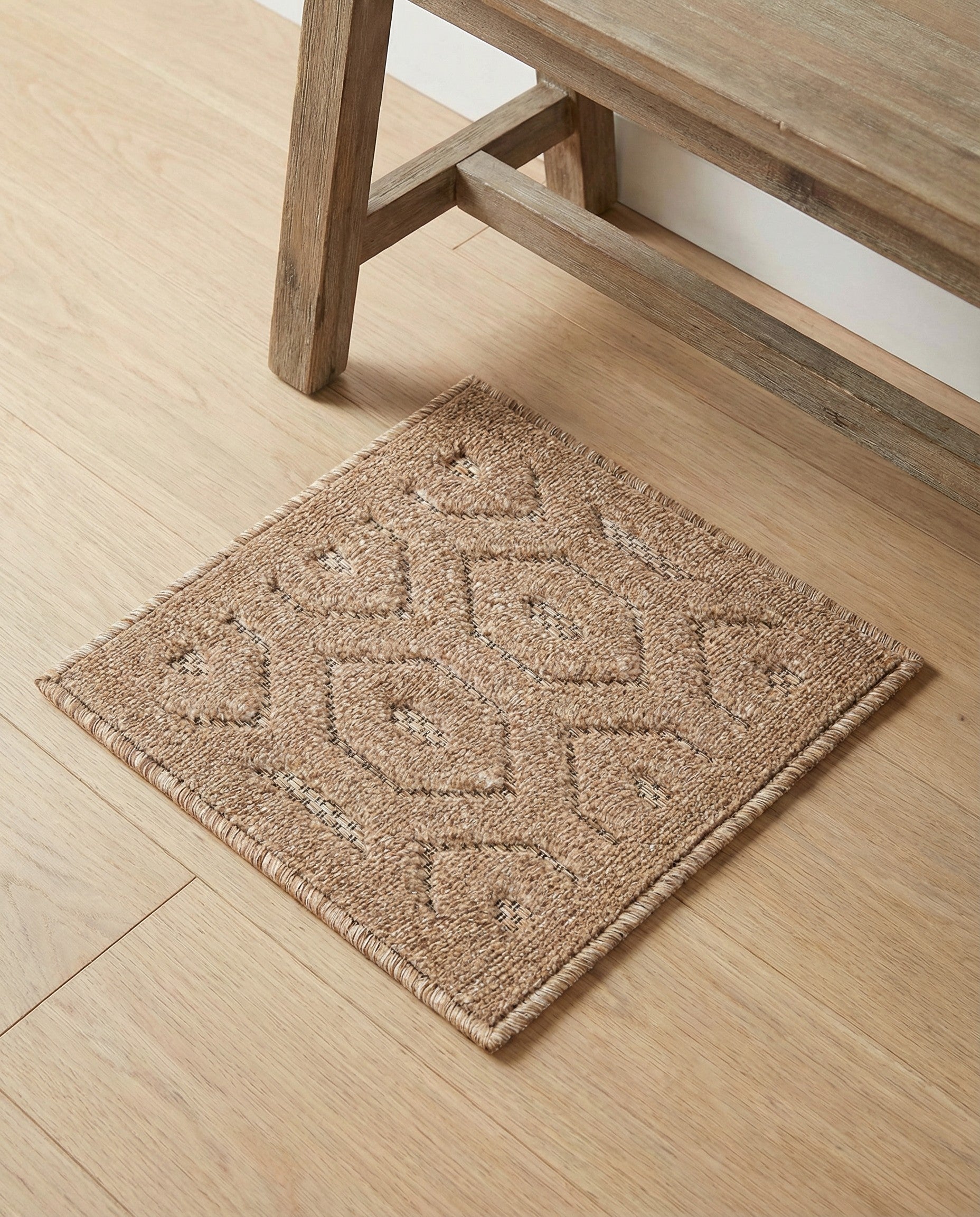 1' 4 x 1' 4 Easy-Clean Trellis Textured Indoor / Outdoor Sample Rug