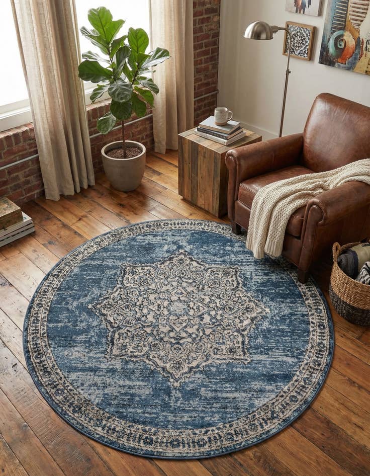 Detail image of 5' 3 x 5' 3 Nyla Round Rug