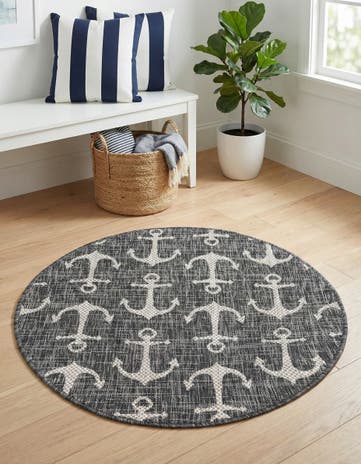 Charcoal Easy-Clean Coastal Indoor / Outdoor Round Rug