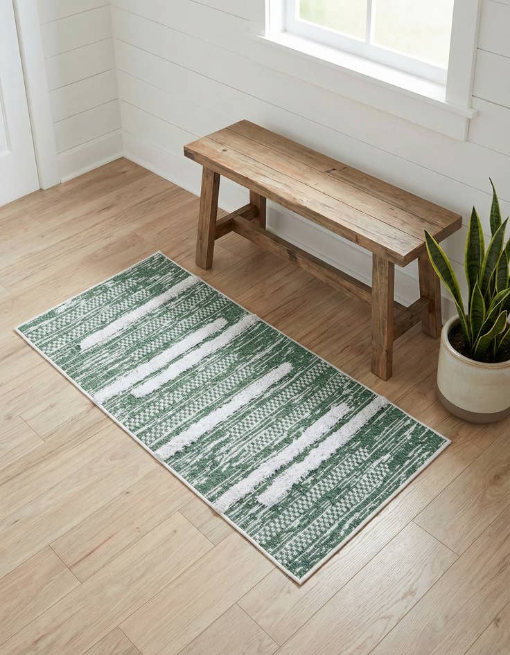 Detail image of 2' 3 x 4' Abbey Runner Rug