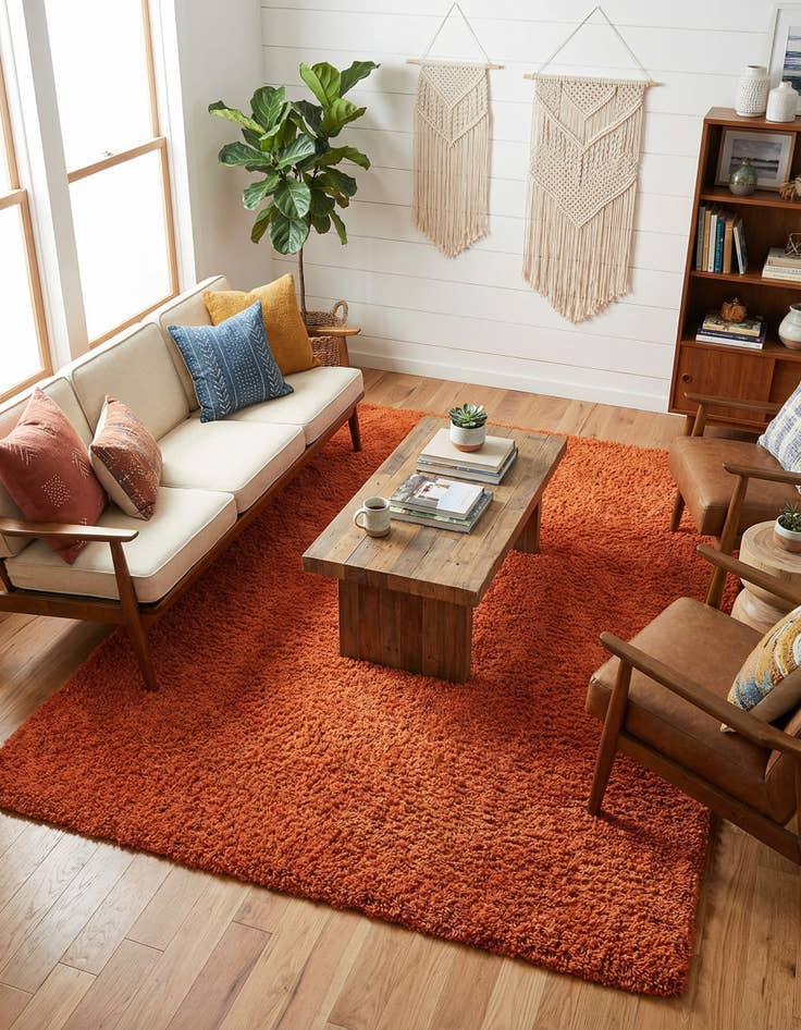 Detail image of 7' x 10' Solid Shag Rug