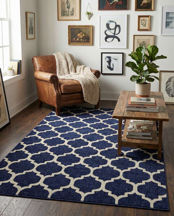 5' 3 x 8' Lattice Rug