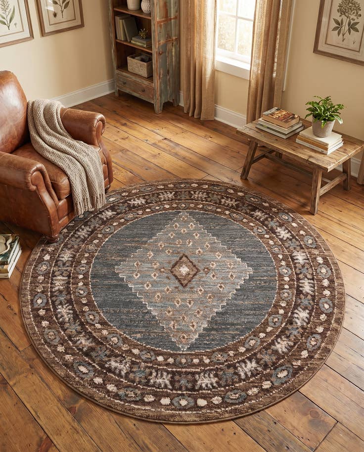 Detail image of 5' x 5' Grand Tradition Round Rug
