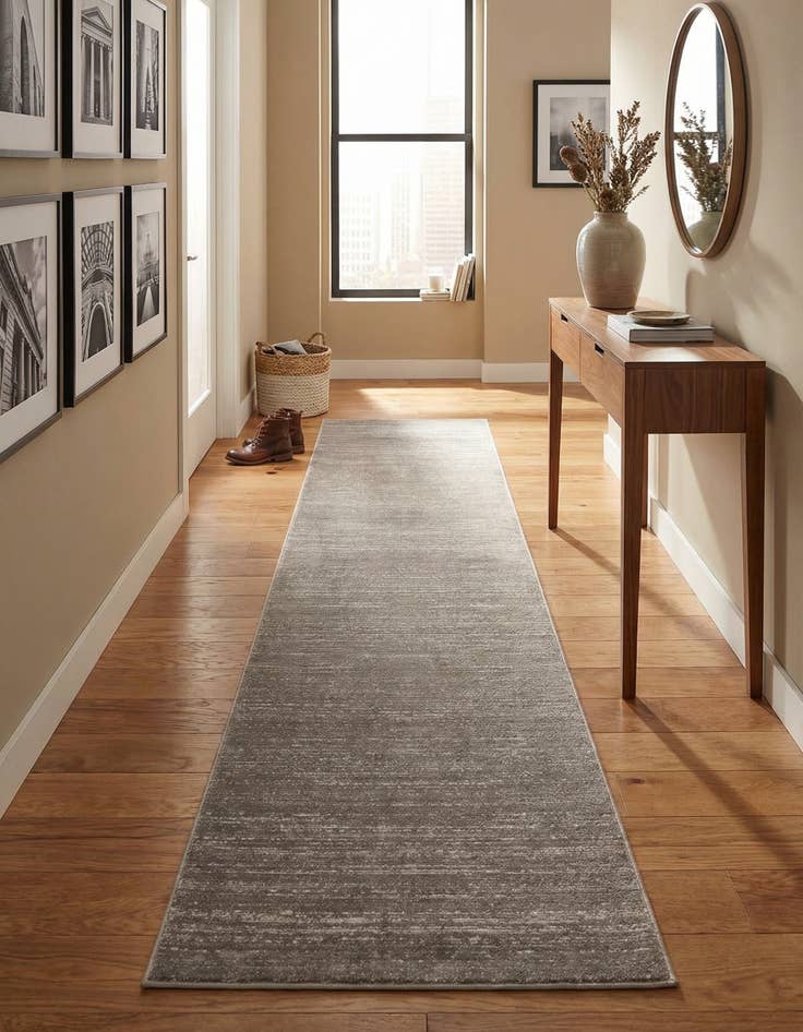 Detail image of Jill Zarin 2' 7 x 14' Uptown Madison Avenue Runner Rug