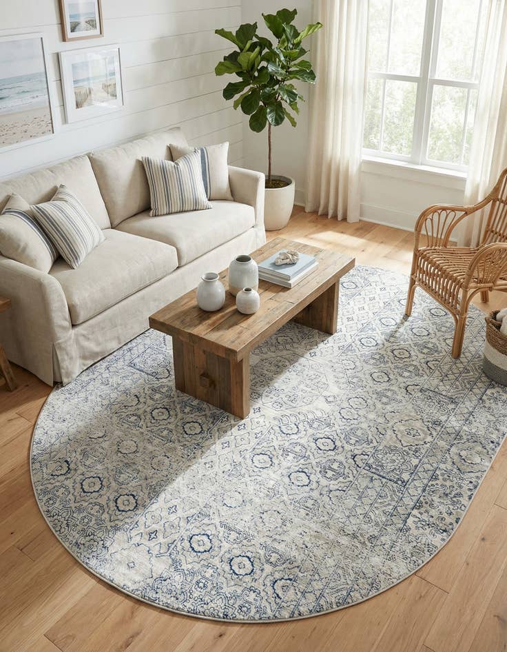 Detail image of 7' 10 x 10' 2 Newport Oval Rug