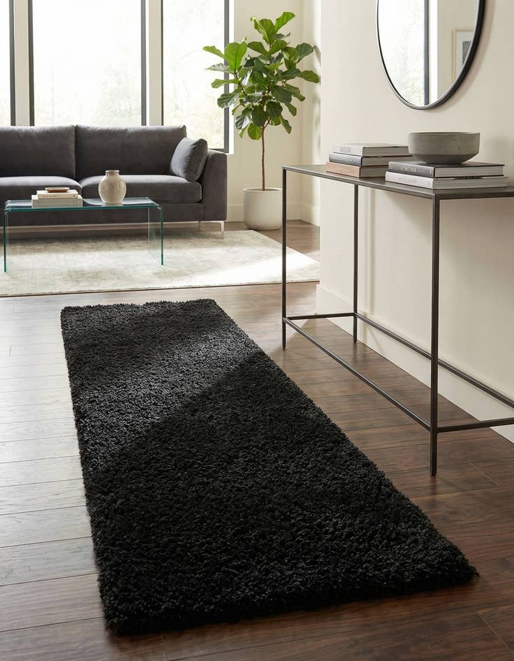 Detail image of 2' x 6' 5 Infinity Shag Runner Rug