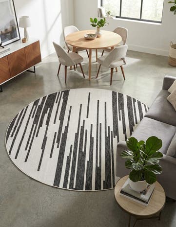 10' x 10' Easy-Clean Modern Indoor / Outdoor Round Rug