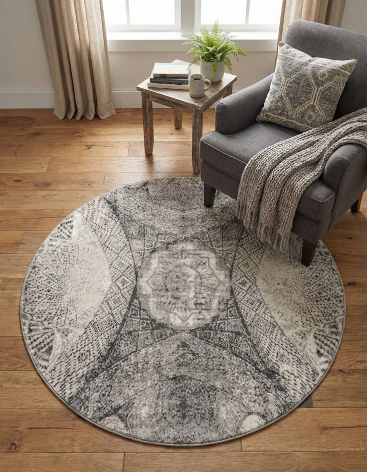 Detail image of 5' 3 x 5' 3 Monte Carlo Round Rug