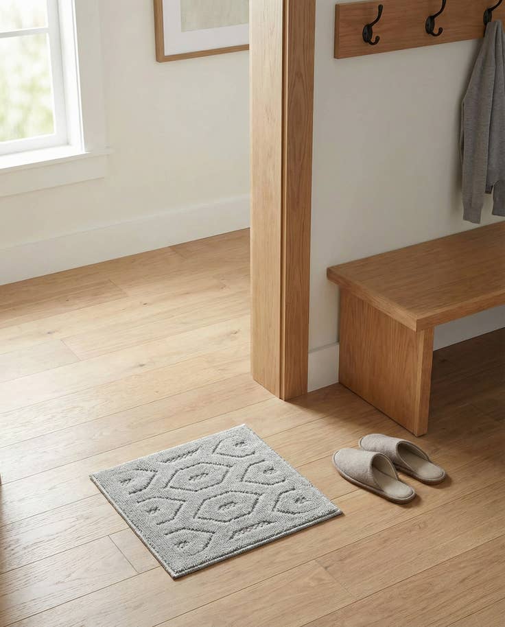 Detail image of 1' 4 x 1' 4 Easy-Clean Trellis Textured Indoor / Outdoor Sample Rug