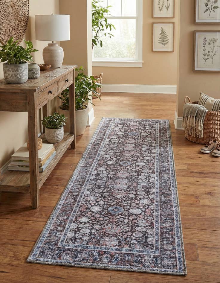 Detail image of 2' x 6' Yara Runner Rug