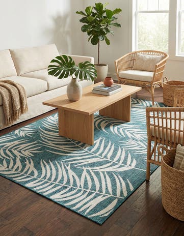 5' 3 x 8' Easy-Clean Botanical Indoor / Outdoor Rug
