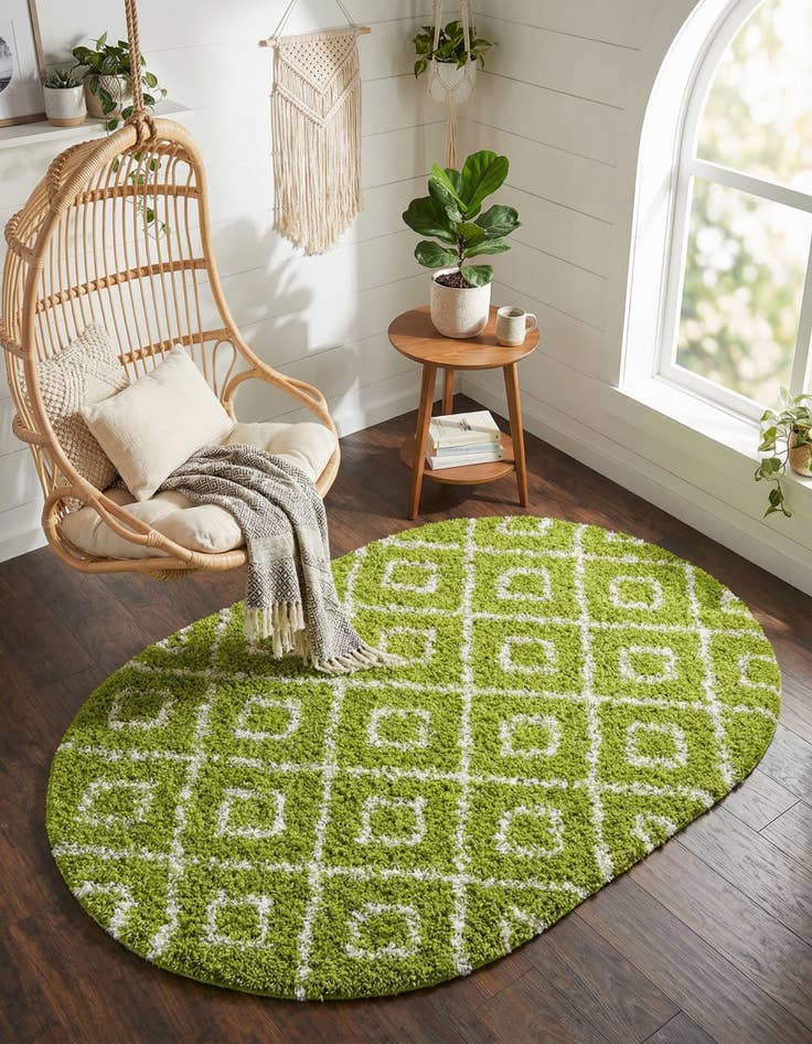 Detail image of 4' x 6' Trellis Shag Oval Rug
