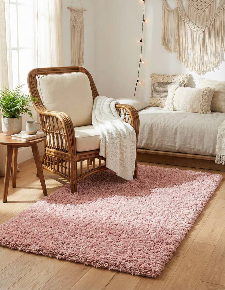 Detail image of 3' 2 x 5' 2 Zermatt Shag Rug