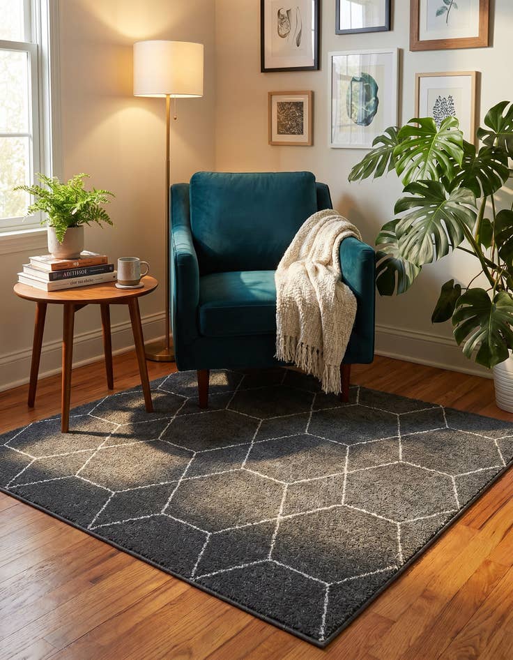Detail image of 4' x 4' Lattice Frieze Square Rug