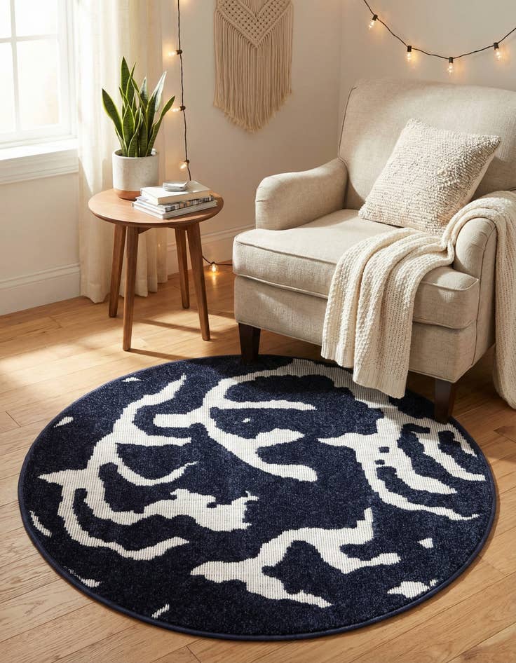 Detail image of  3' x 3'  Washable Sabrina Soto Indoor / Outdoor Round Rug