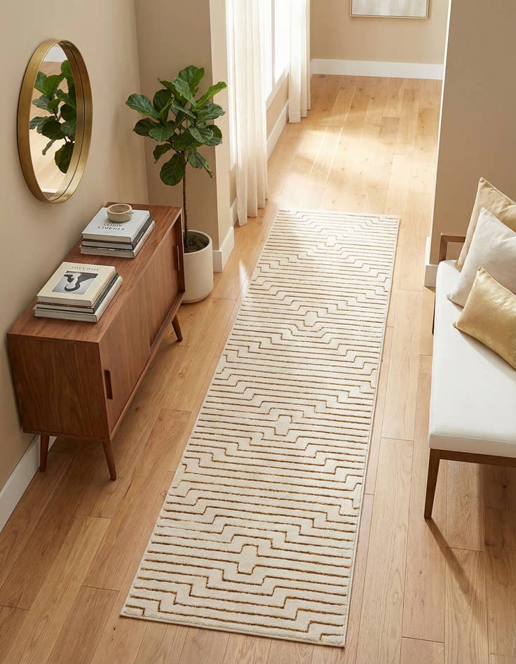 Detail image of 2' x 8' Vogue Geo Runner Rug