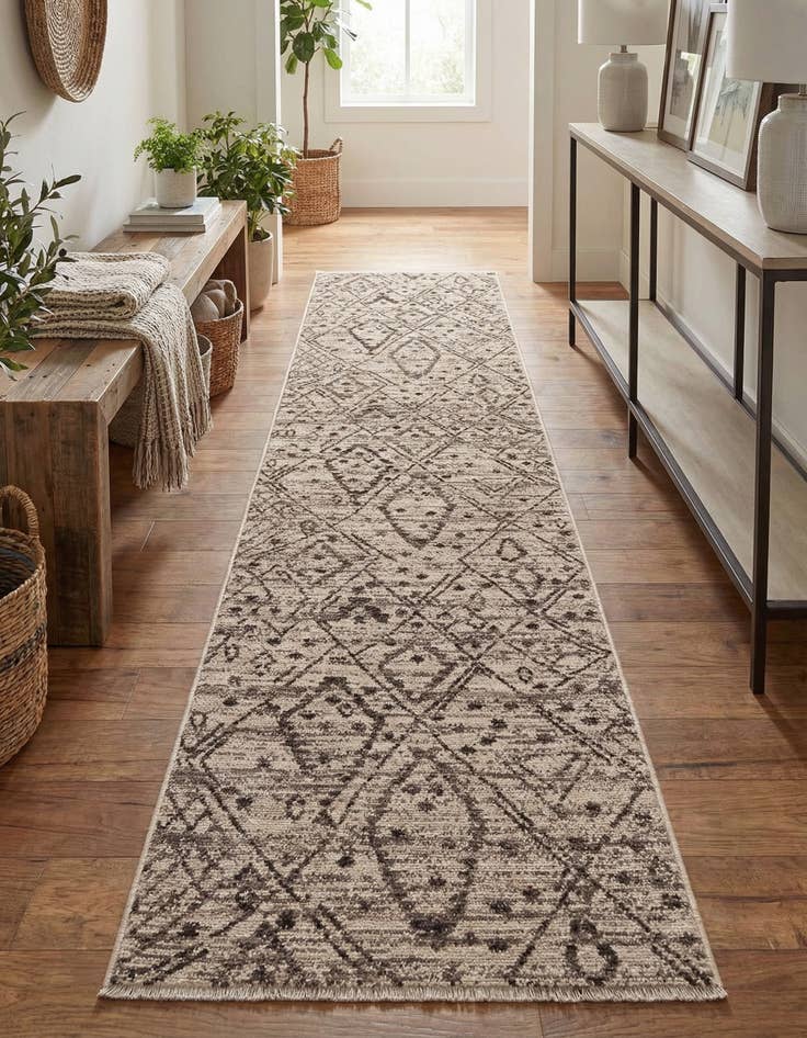 Detail image of 2' 7 x 12' 6 Grand Tradition Rug