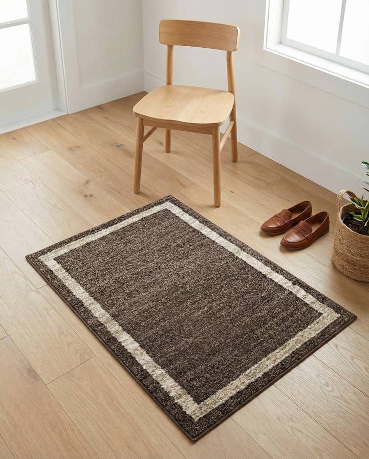 Detail image of 2' x 3' Angelica Rug
