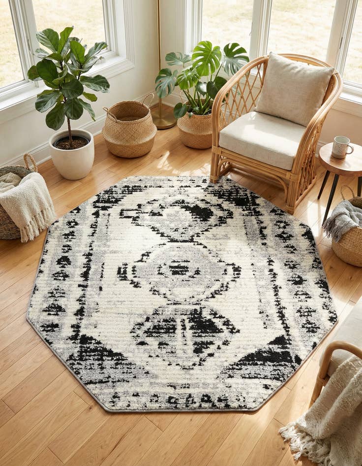 Detail image of 5' 3 x 5' 3 Tagine Octagon Rug