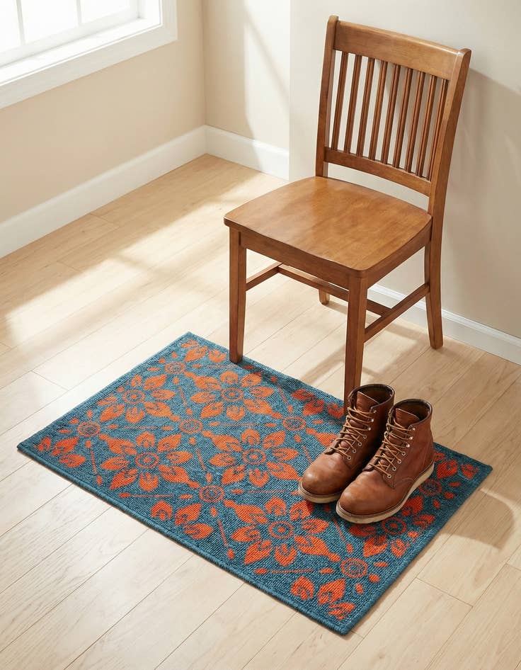 Detail image of 2' x 3' Washable Lattice Indoor / Outdoor Rug