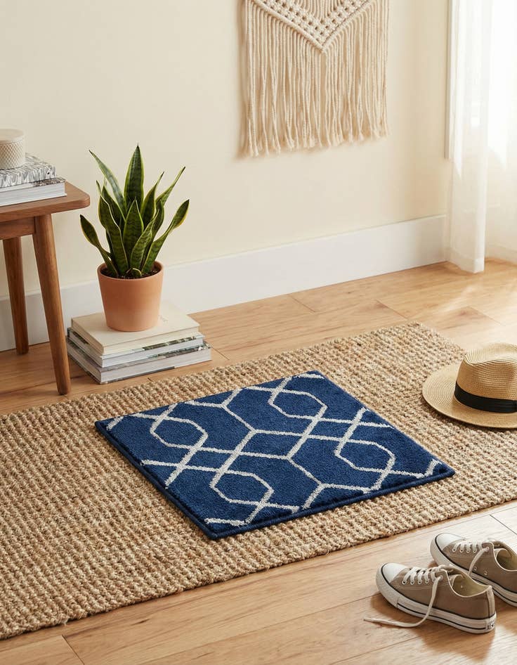 Detail image of 1' 4 x 1' 4 Marilyn Monroe&trade; Glam Trellis Sample Rug