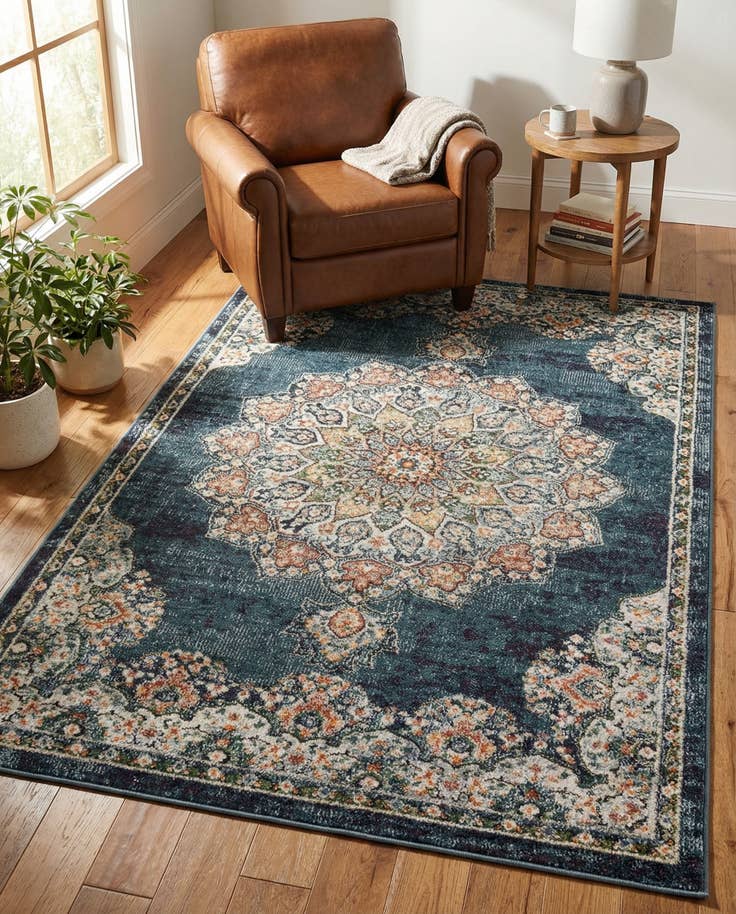 Detail image of 4' x 6' Isabella Rug