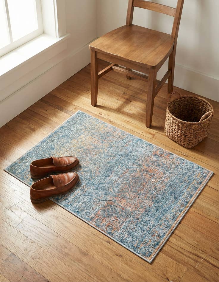 Detail image of 2' x 3' Newport Rug