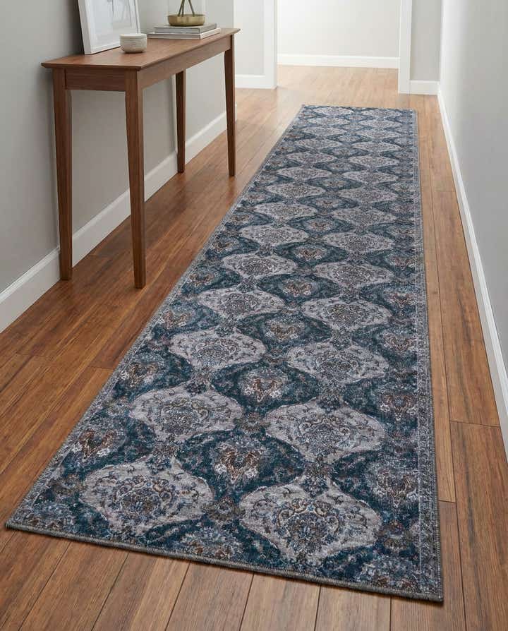 2' 7 x 10' Yara Runner Rug