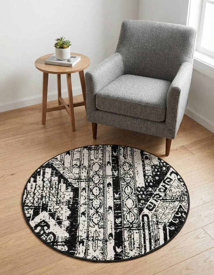 Detail image of 3' x 3' Oregon Round Rug