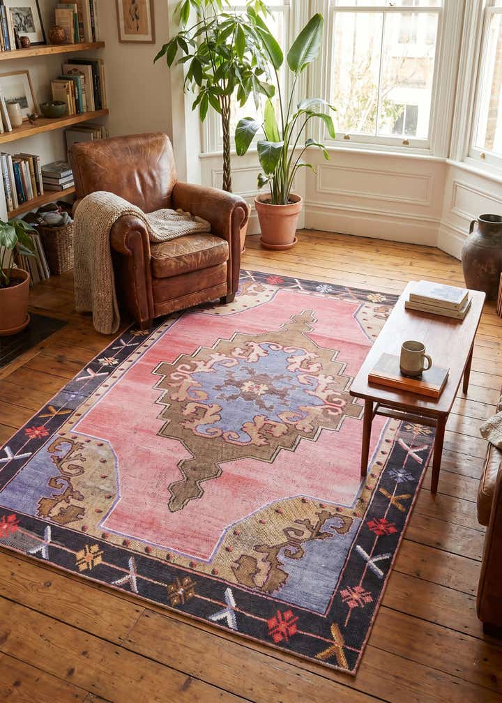 7' 6 x 10' 6 Washable Timeless Rug