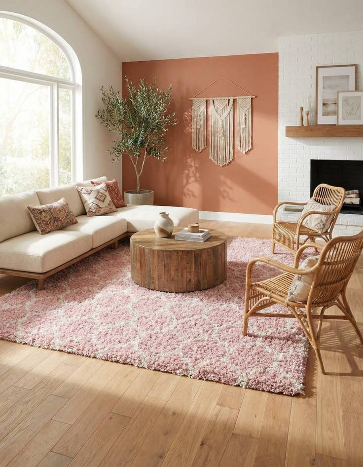 Detail image of  10' 8 x 14' Lattice Shag Rug