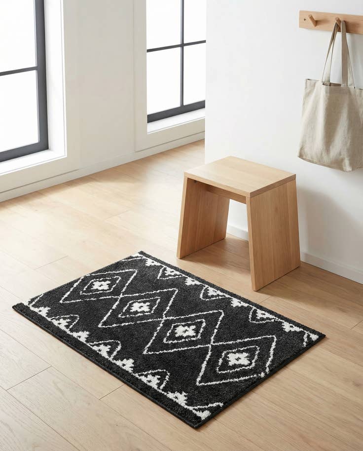 Detail image of 2' x 3' Oslo Rug