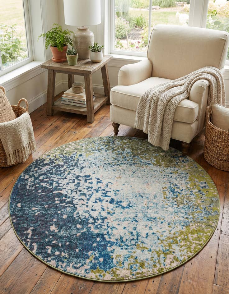 Detail image of 5' x 5'  Washable Casablanca Round Rug